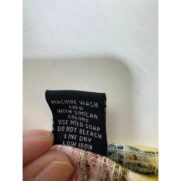 New Look Linen Blend Women’s Shorts Sz Small Yellow Red Floral Beachy - Picture 8 of 8